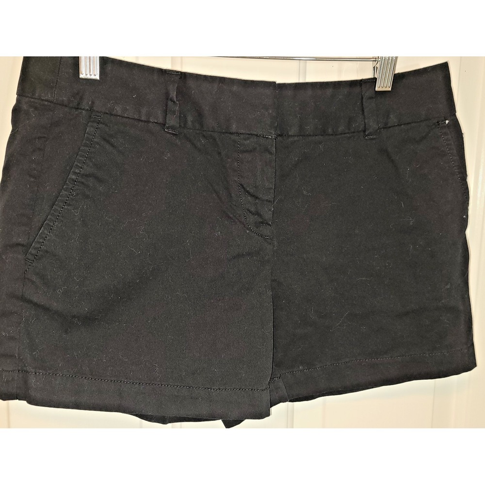 Ann Taylor Loft Black Chino Shorts size 2 Pockets preppy cute!